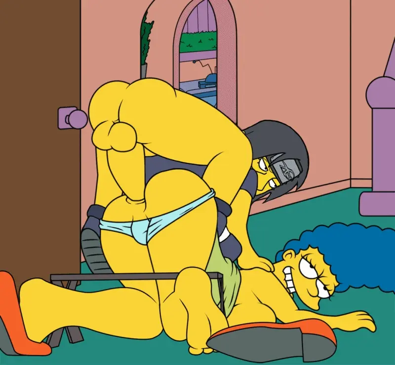 marge-simpsonuchiha-itachi